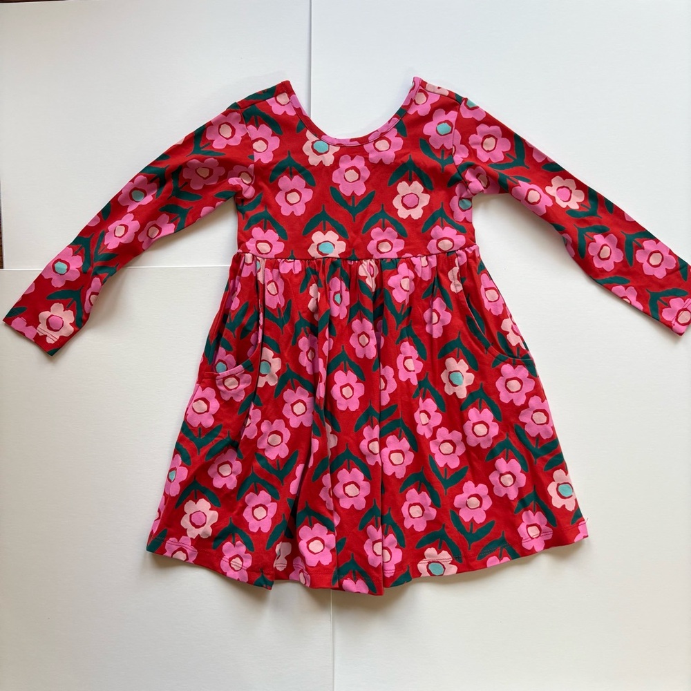 Hanna Andersonsom floral dress with pockets
